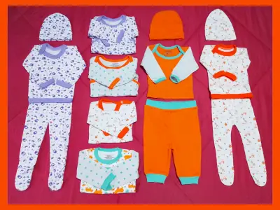 Lote de pijamas para bebé - miniatura 1