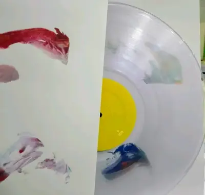 Vinilo "I Am Easy to Find" de la banda - miniatura 5