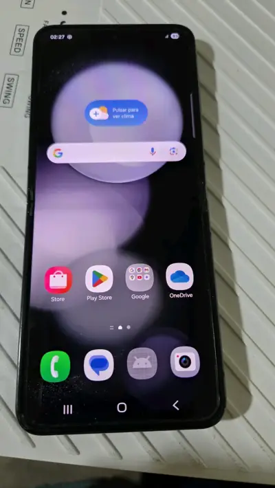 Smartphone Samsung Galaxy ZFLIP 5 - miniatura 1