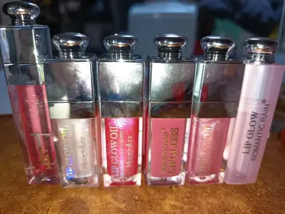 Maquillaje Dupe de Maybelline, Dior, Milano - miniatura 3