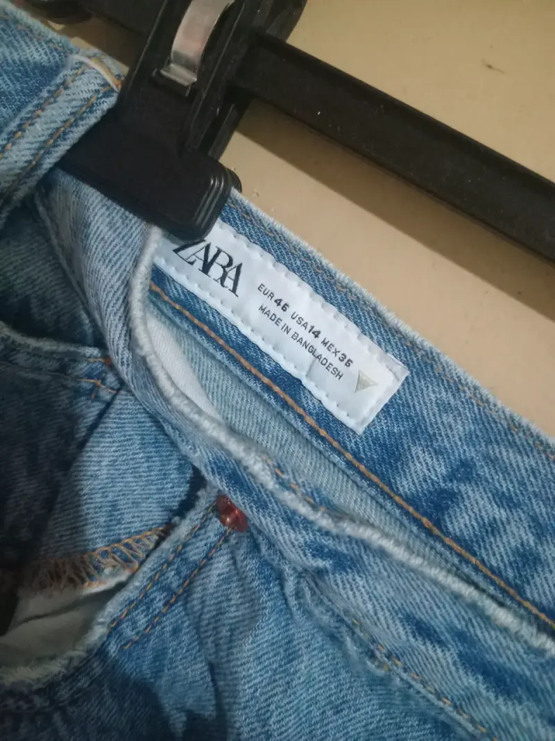 Jens talla 46 Marca zara modelo botones cruzados - 2