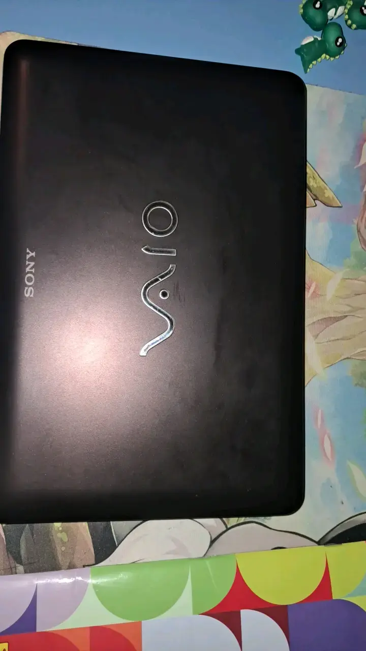 Laptop Sony Vaio en buen estado - 1