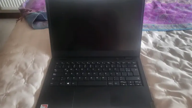 Laptop lenovo 14w. - 1