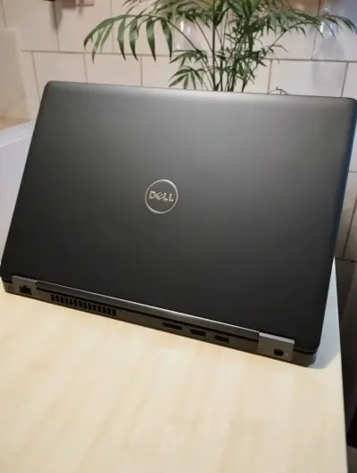 Notebook Dell Latitude 5490 Reacondicionado - miniatura 4