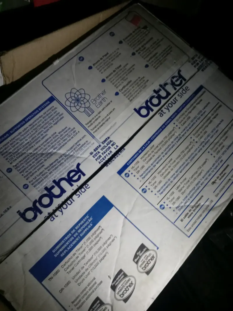 Impresora multifuncional Brother - 3