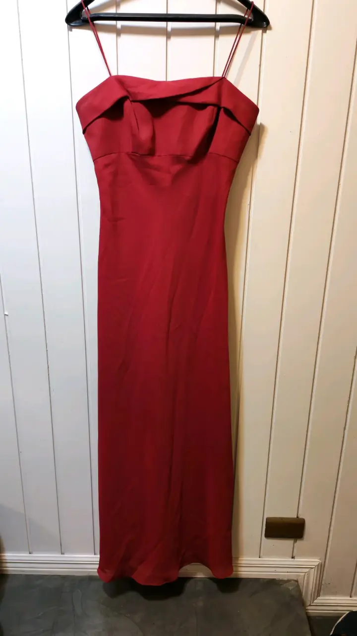 Vestido largo rojo elegante para fiesta - 2