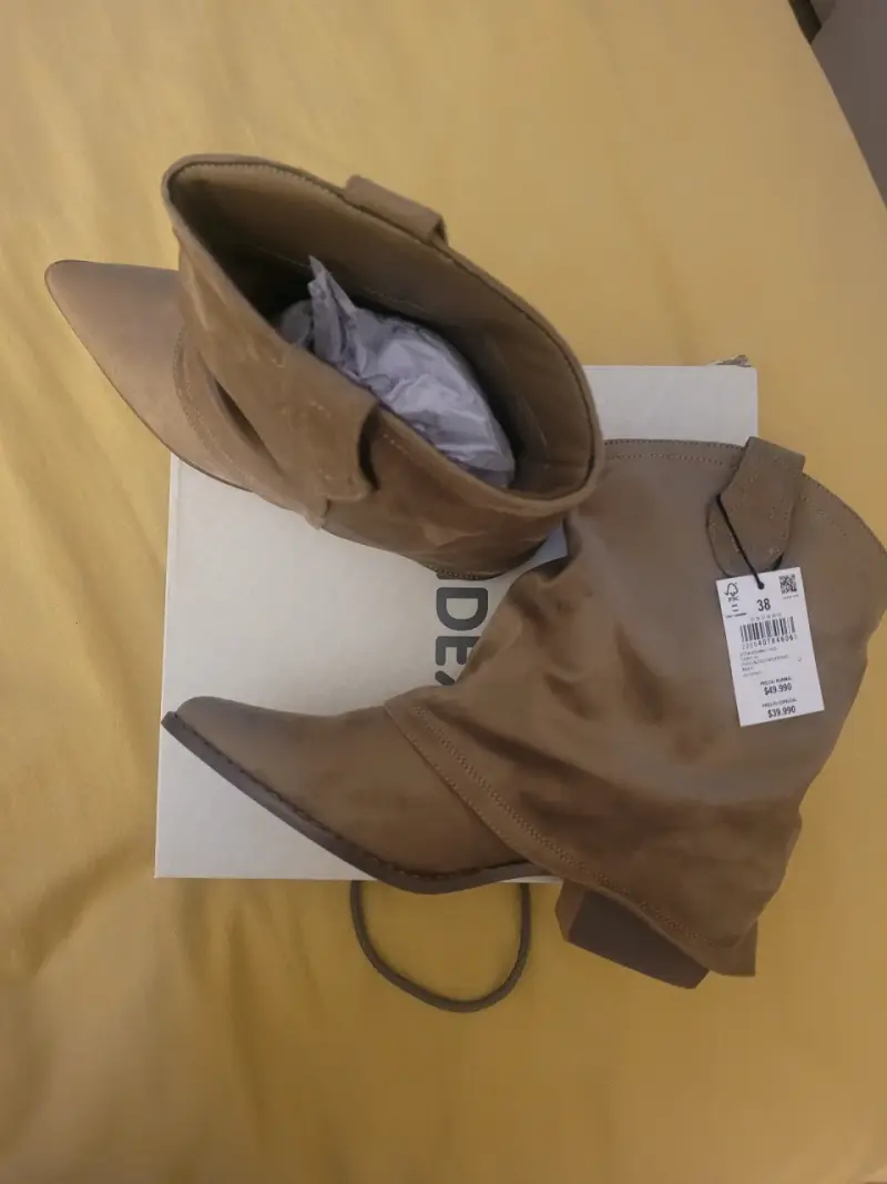 Botas de gamuza marrón talla 38