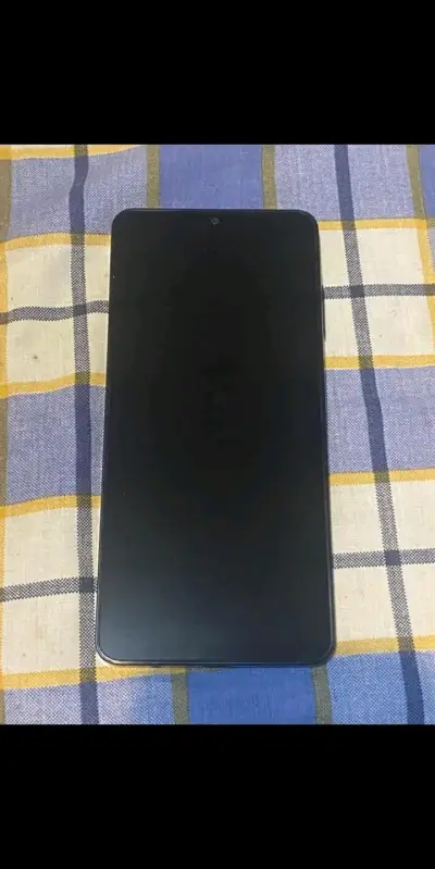 Samsung A06 en buen estado - miniatura 1