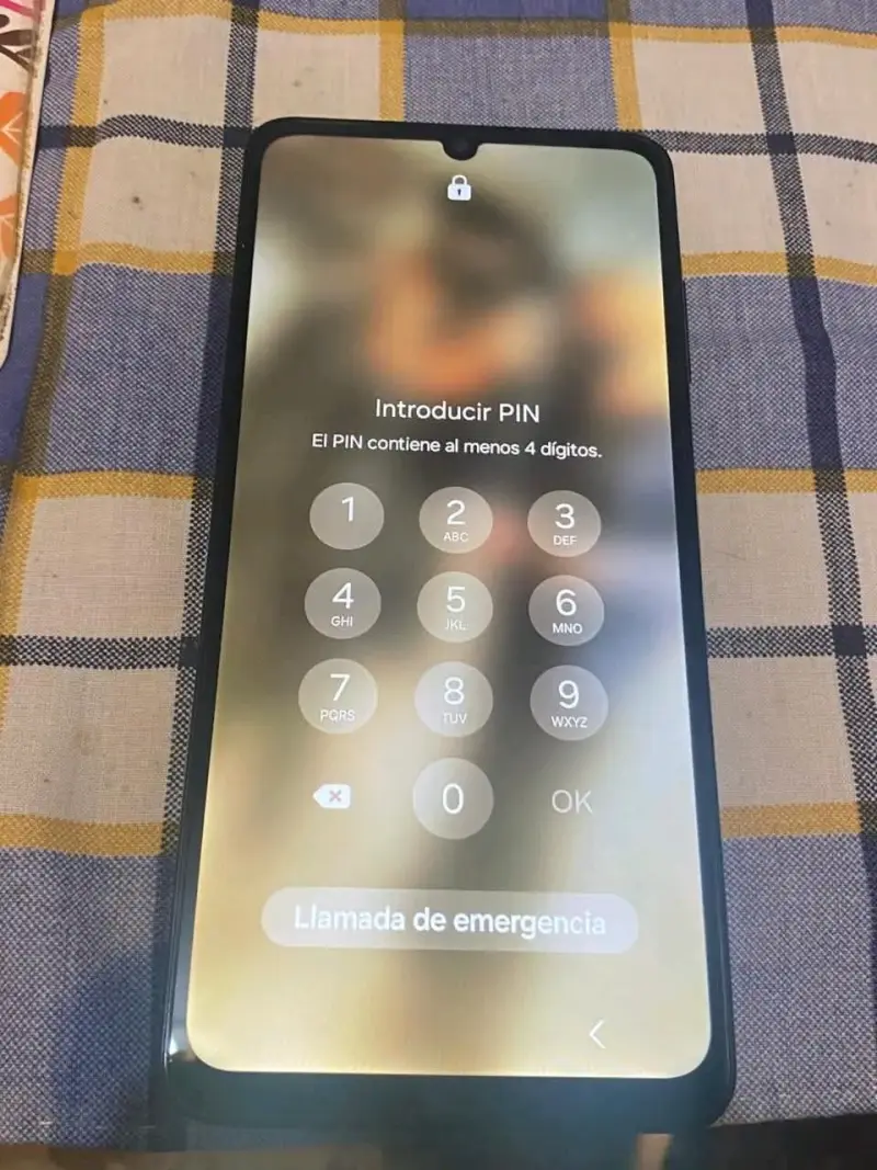 Samsung A06 en buen estado - 2