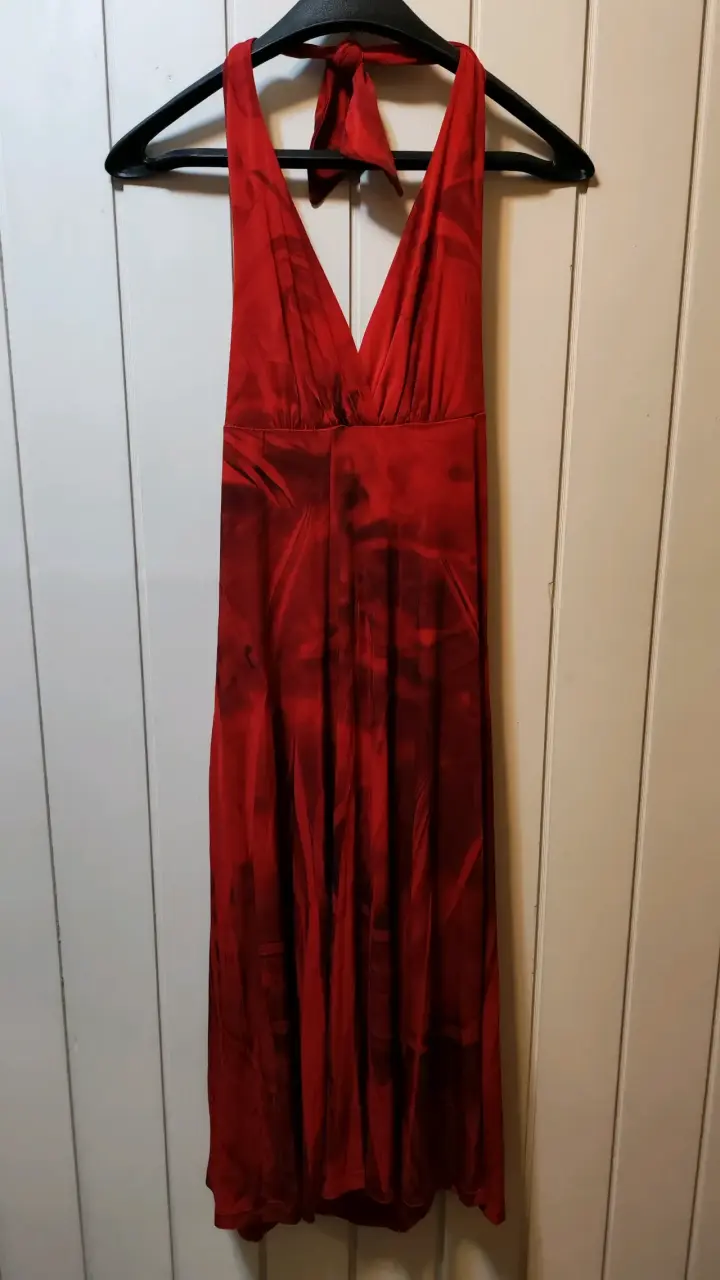 Vestido largo rojo elegante
