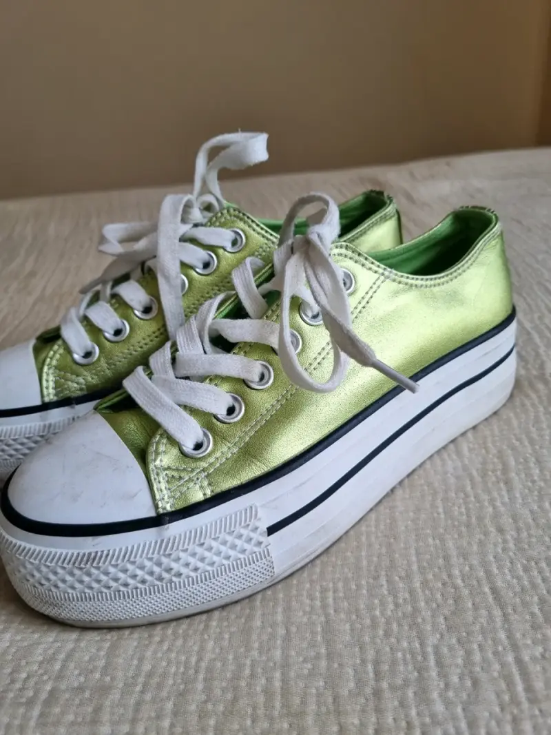 Zapatillas verdes con plataforma - 2
