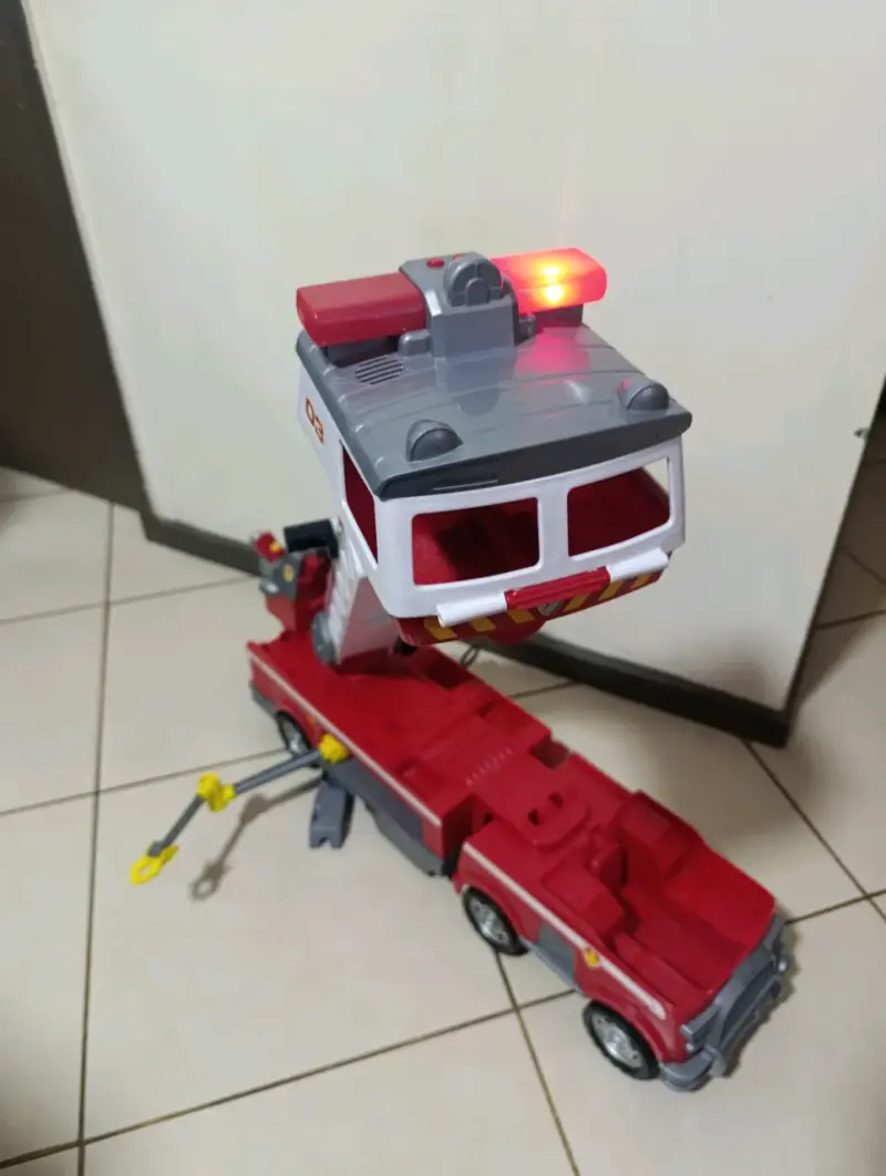 Camión de Bomberos Paw Patrol con Sonidos - 6