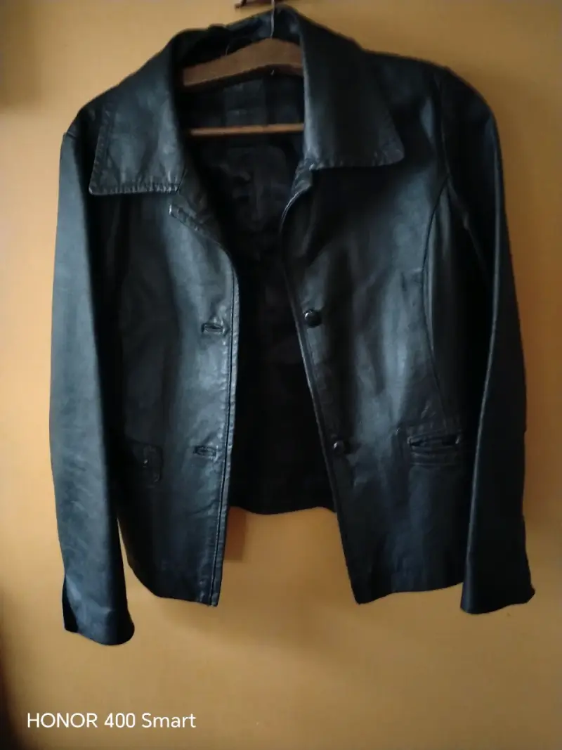 Abrigo impermeable negro para mujer - 6