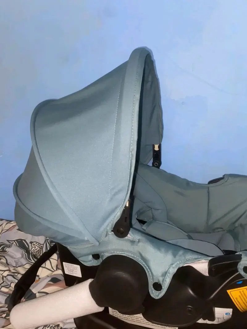 Silla de auto para bebé color azul Bebesit - 2