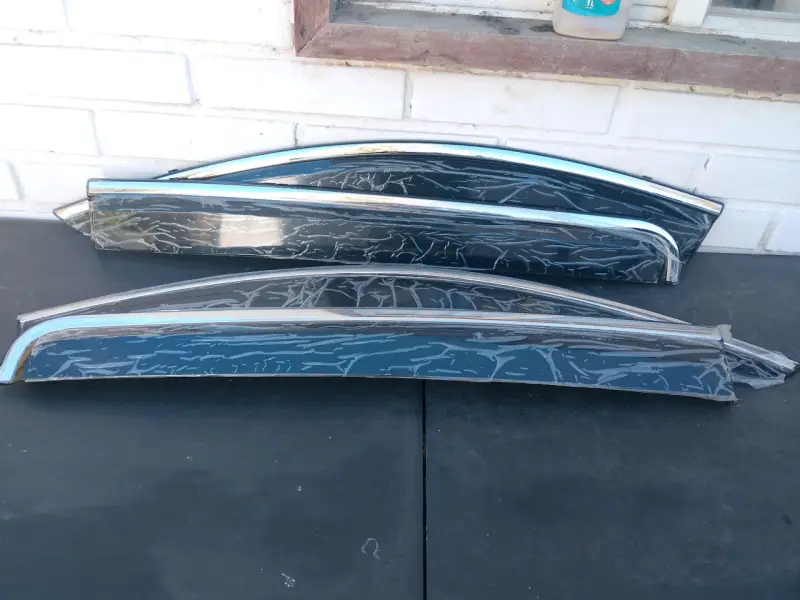 Visera de auto transparente 90 cm - 3