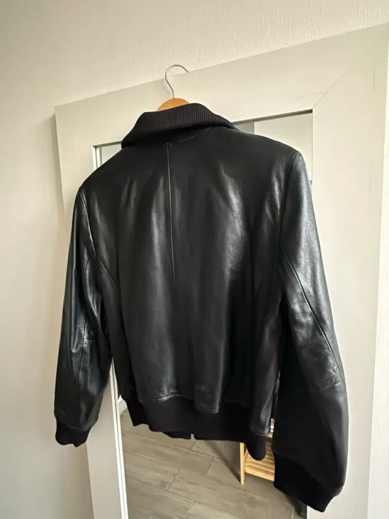 Chaqueta de cuero negra para mujer - 2
