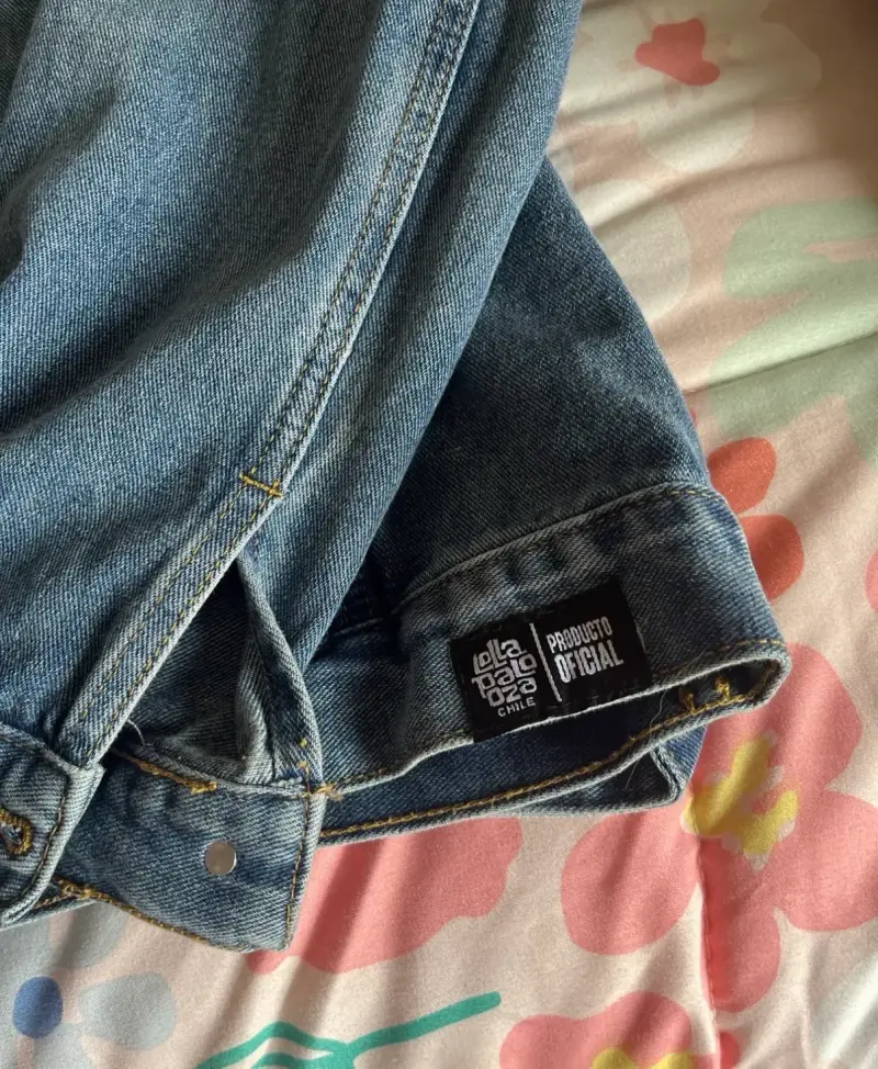 Chaqueta de mezclilla con parches estilo casual - 4