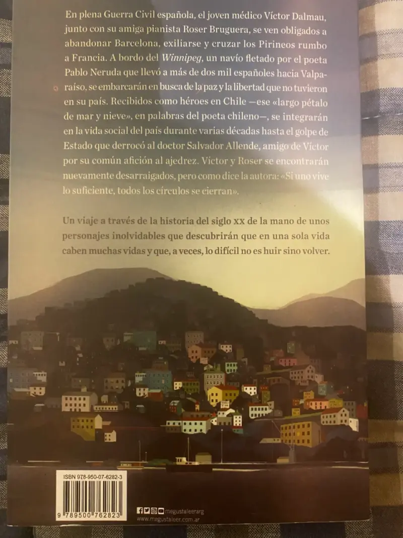 Libro 'Largo pétalo de mar' de Isabel Allende - 2