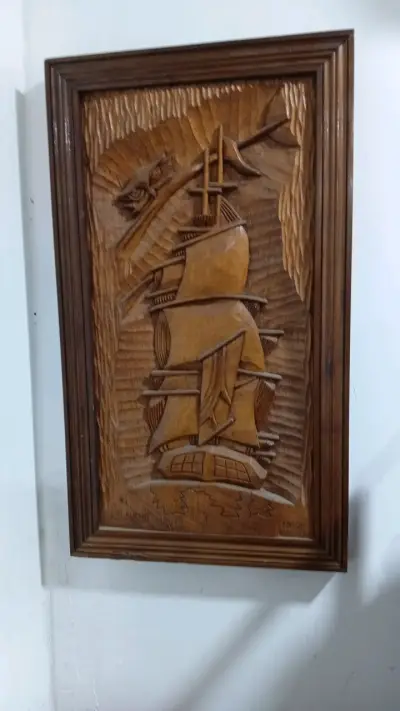 Cuadro tallado en madera nativa - miniatura 1