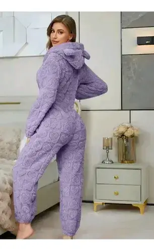 Enterito de felpa morado con capucha - miniatura 2