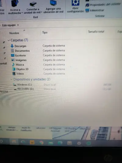 Notebook Samsung usado en buen estado - miniatura 3