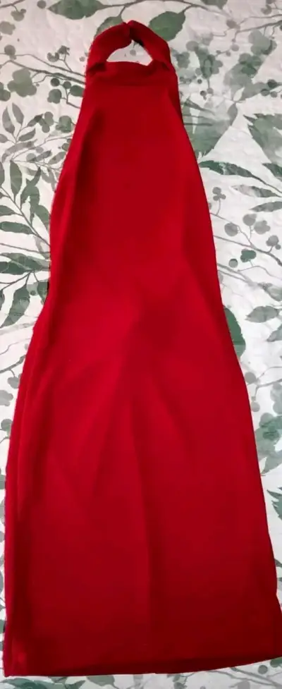 Vestido Rojo Elegante sin mangas - miniatura 2