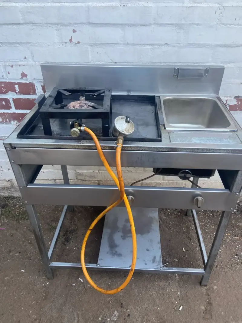 Freidora a gas de acero inoxidable con plancha - 2