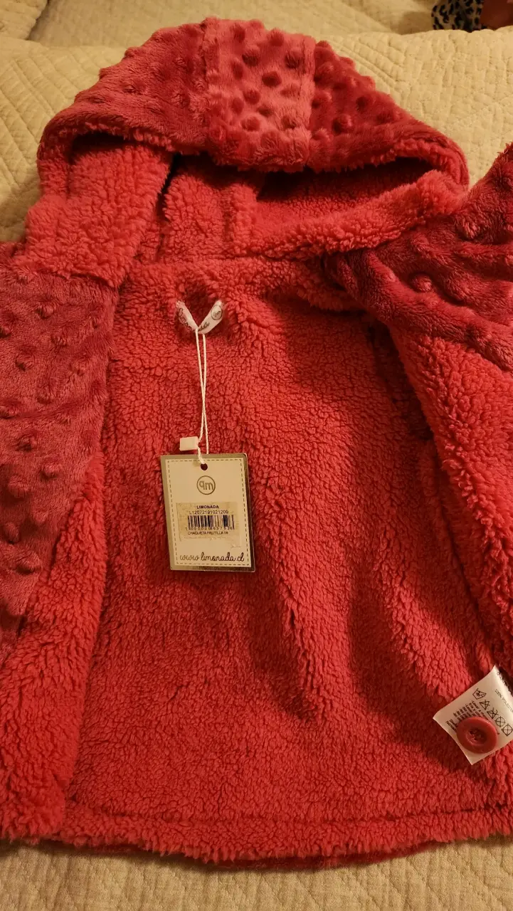 Abrigo de bebé con capucha rosa marca limonada - 4