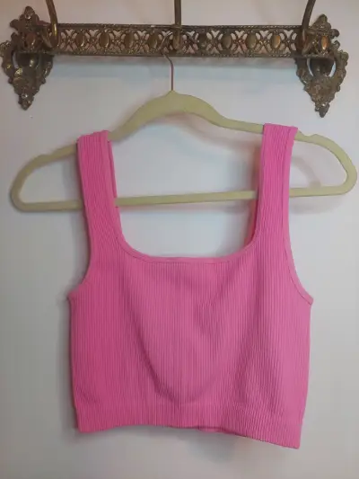 Top corto rosado marca Zara - miniatura 2