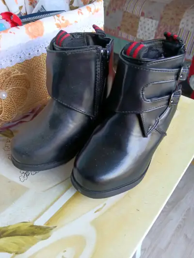 Botin negro para huaso de cuero  niños - miniatura 1