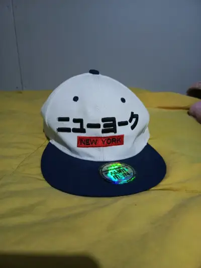 Gorra estilo New York blanca y azul - miniatura 1