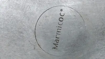 Olla de aluminio Marmicoc 8 litros - miniatura 1
