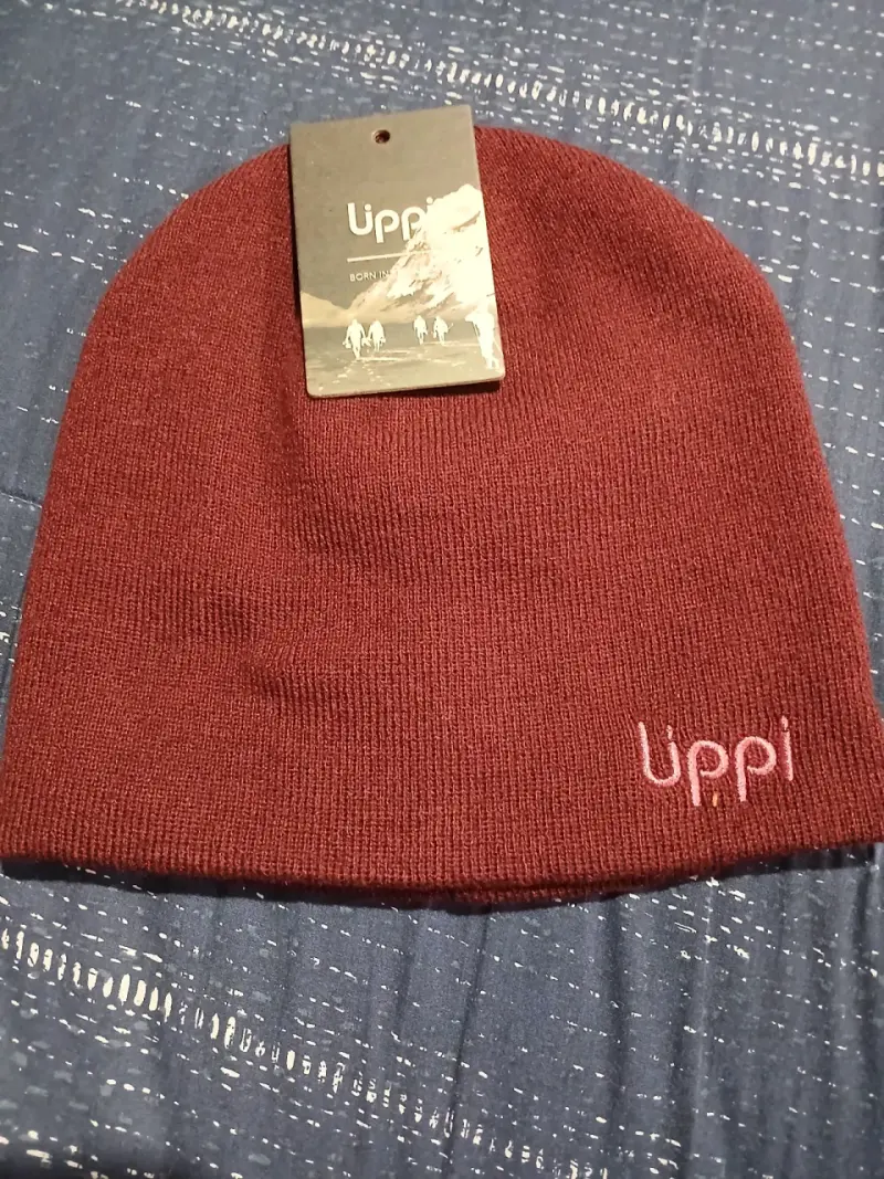 Gorro de lana Uppik burdeos
