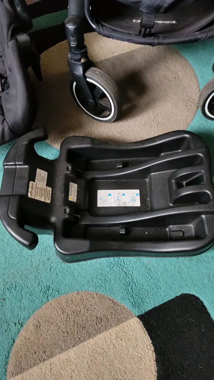 Coche de bebé 3 en 1 con silla y base - 3