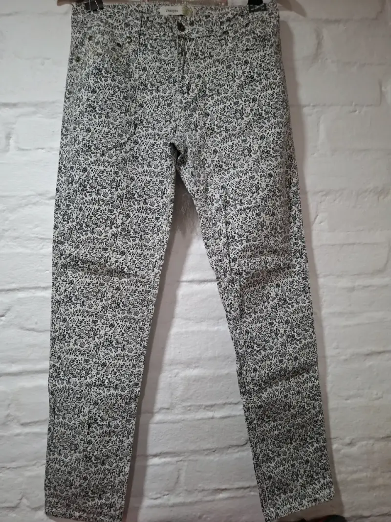 Pantalones estampados florales