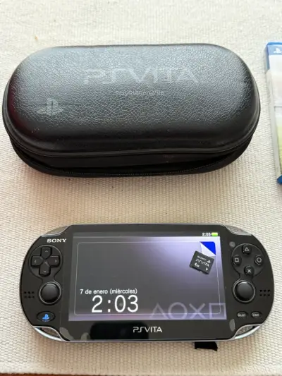 Consola portátil Sony PS Vita con estuche - miniatura 3