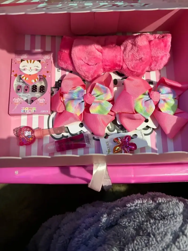Set de accesorios para niñas con cintillo y lazos