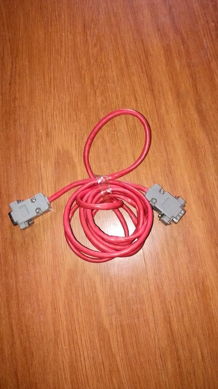 Cable serial RS-232 rojo 2 metros