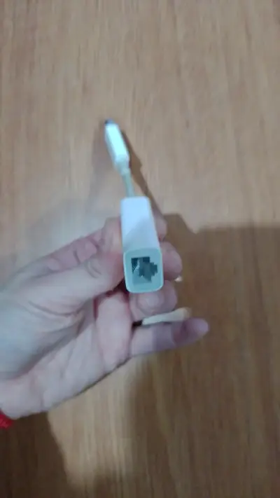 Adaptador USB a Ethernet RJ45 - miniatura 1