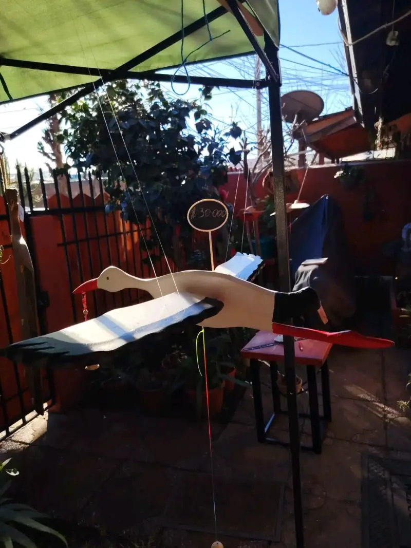 Móvil de madera en forma de pájaro - 2