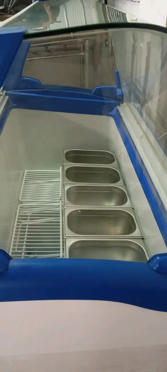 Vitrina barquillera refrigerada Mimet 12 sabores - 5
