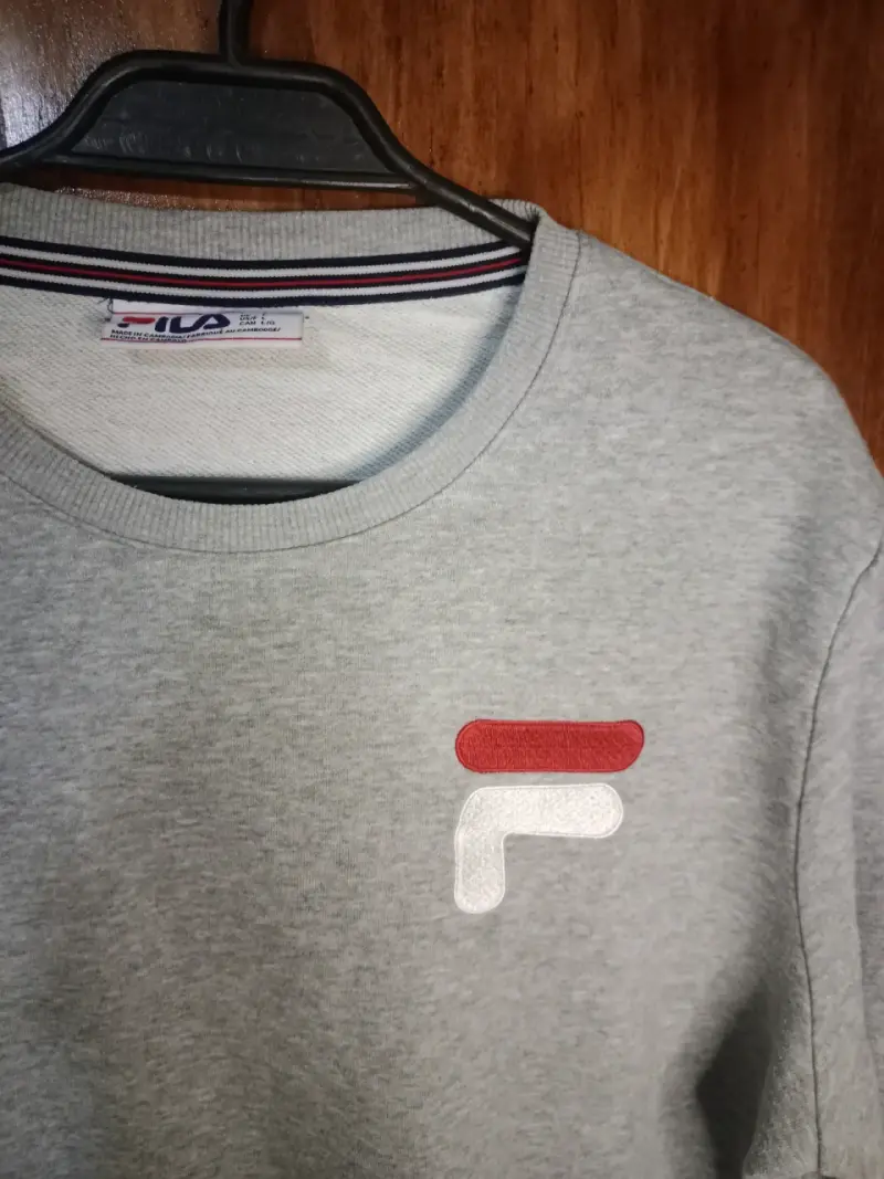 Polerón gris Fila Talla L - 2