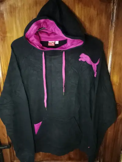 Polerón con capucha Puma negro y rosado - miniatura 1