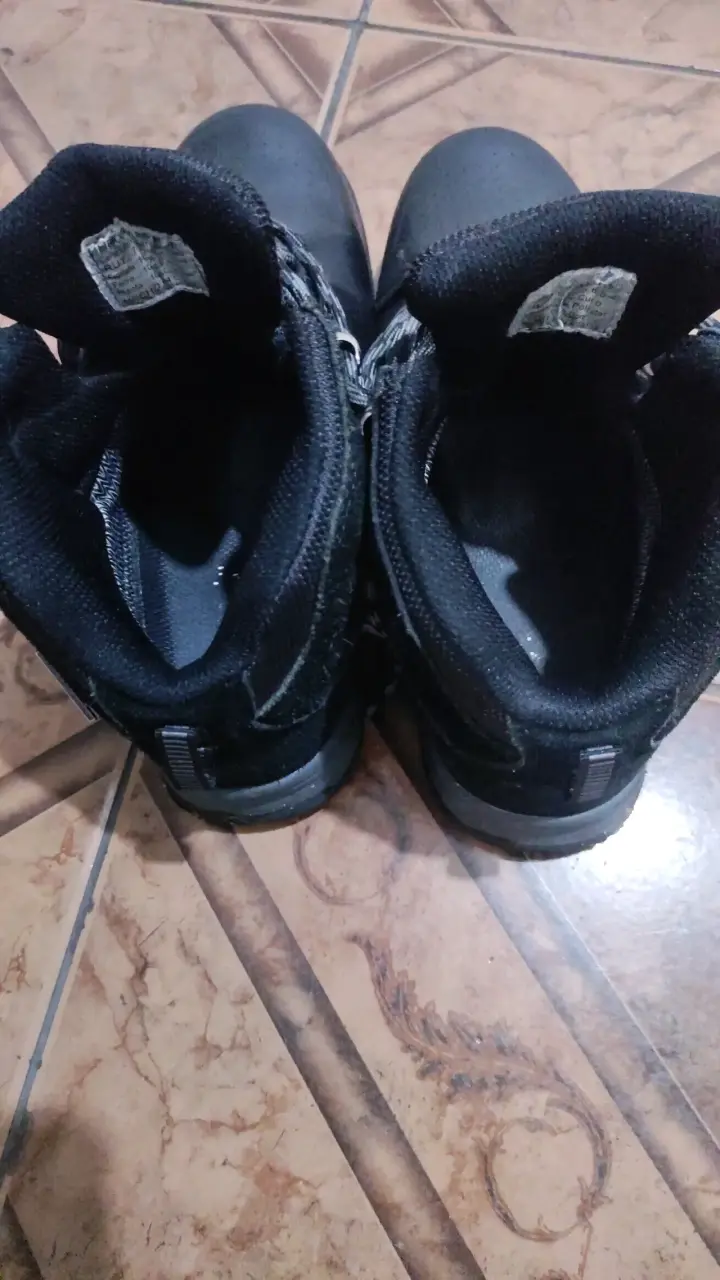 Botas tácticas negras de cuero impermeables - 4