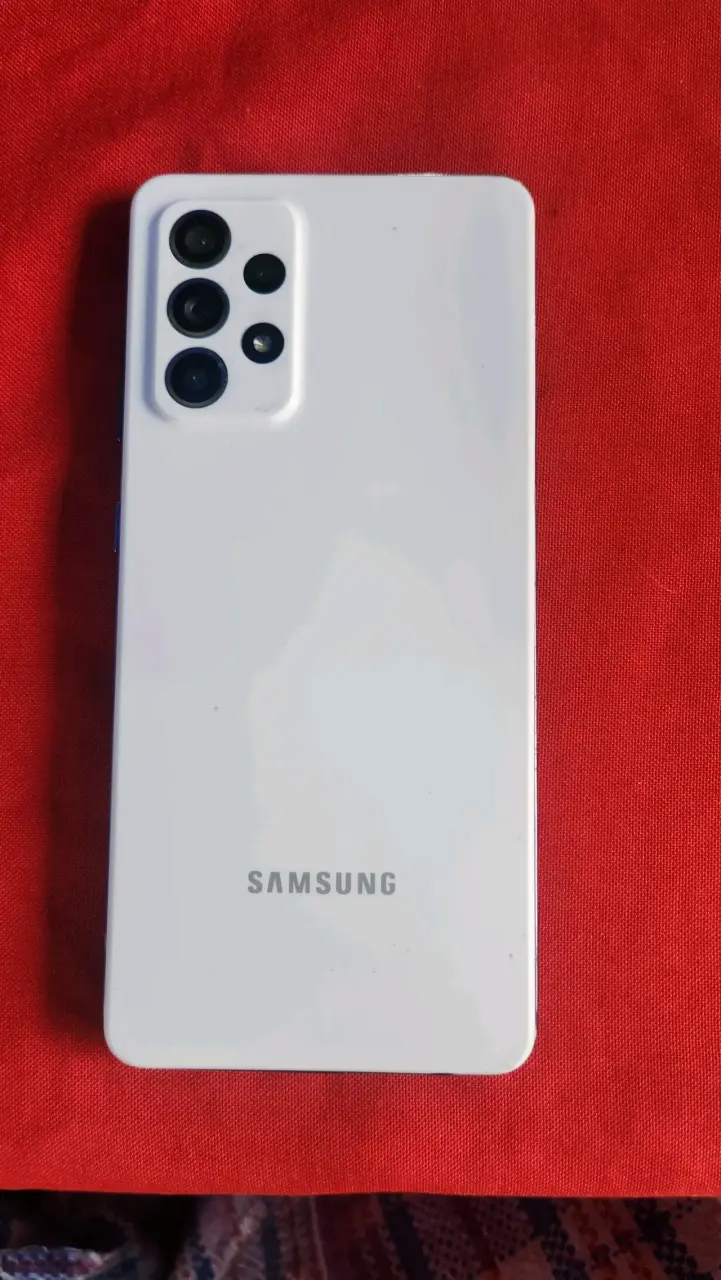 Samsung Galaxy A52 blanco en buen estado