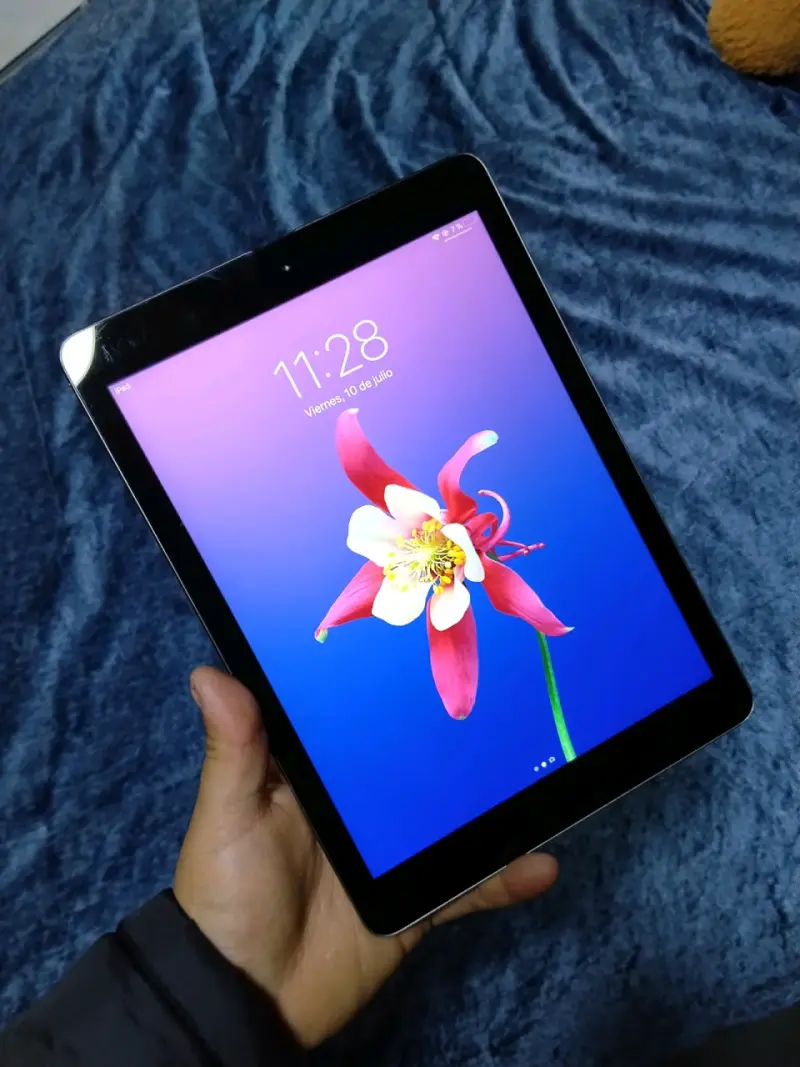Tablet de 10 pulgadas en buen estado - 1