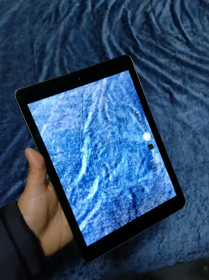 Tablet de 10 pulgadas en buen estado - 4