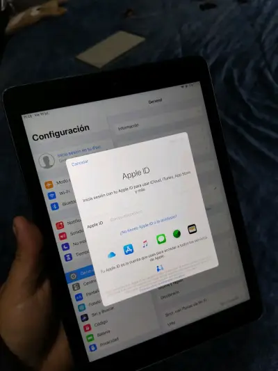 Tablet de 10 pulgadas en buen estado - miniatura 6