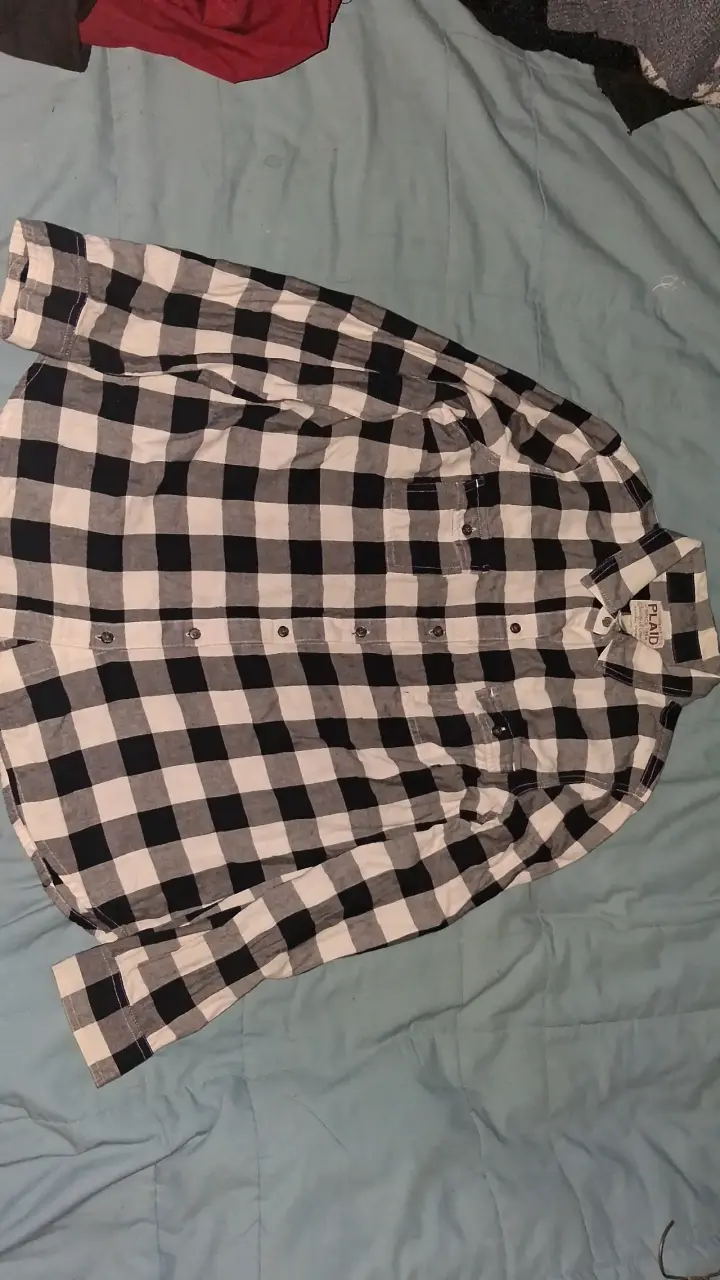 Camisa a cuadros blanco y negro para hombre - 1