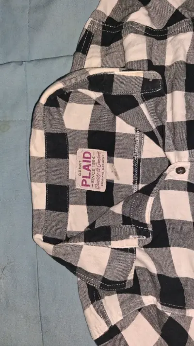 Camisa a cuadros blanco y negro para hombre - miniatura 3